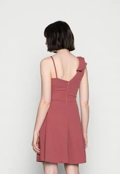 WAL G. JOLENE ASYMMETRIC SKATER DRESS - Jersey Dress - Dark Blush Pink 2 WAL G. JOLENE ASYMMETRIC SKATER DRESS - Jersey Dress - Dark Blush Pink -WAL G. Sales Store 0439c21c8db3472da123a04aa06a3d0c