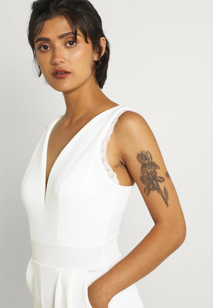 NIKKI V NECK - Jumpsuit - white WAL G. NIKKI V NECK - Jumpsuit - White -WAL G. Sales Store 145790c1e12f4504848f4c8c4d2e06bf