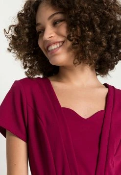 WAL G. BLAIR HEART NECK MIDI DRESS - Cocktail Dress / Party Dress - Magenta -WAL G. Sales Store 2c93af17635d49a286754cccbfda4de4