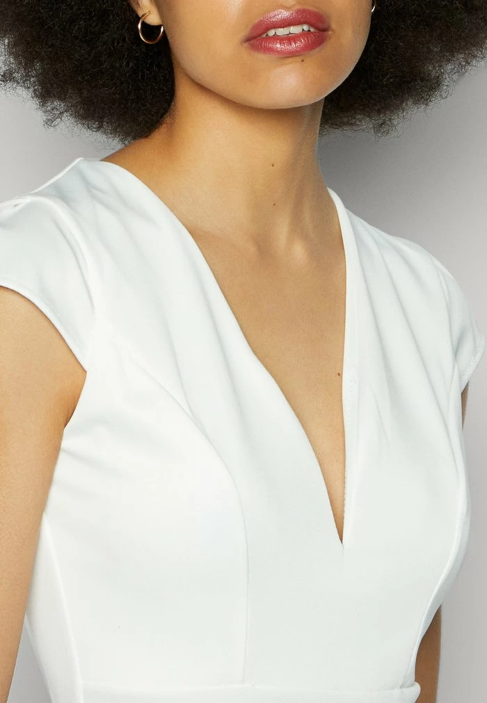 SHORT SLEEVE V NECK - Jumpsuit - white WAL G. SHORT SLEEVE V NECK - Jumpsuit - White -WAL G. Sales Store 466449d4b7414b34aeadba868109d426