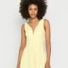 WAL G. PLEATED FIT AND FLARE - Cocktail Dress / Party Dress - Baby Yellow