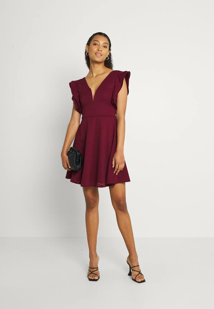 BERTIE PLUNGE NECK SKATER DRESS - Cocktail dress / Party dress - red WAL G. BERTIE PLUNGE NECK SKATER DRESS - Cocktail Dress / Party Dress - Red -WAL G. Sales Store 5f7c4b8c85744e3688b70b3316bf0a55