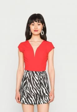 WAL G. LOTUS V NECK CAP SLEEVE BODY SUIT - Basic T-shirt - Red