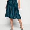 WAL G. PENNY PLEAT SKIRT - Pleated Skirt - Emerald Green