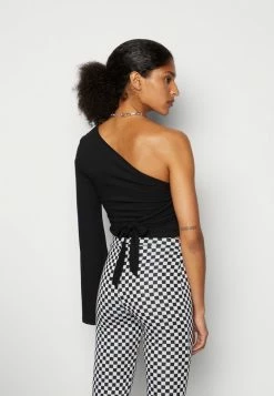 WAL G. PHEOBE WRAP - Long Sleeved Top - Black 2 WAL G. PHEOBE WRAP - Long Sleeved Top - Black -WAL G. Sales Store 77b4c20104ab42758143bdb9265d94cf