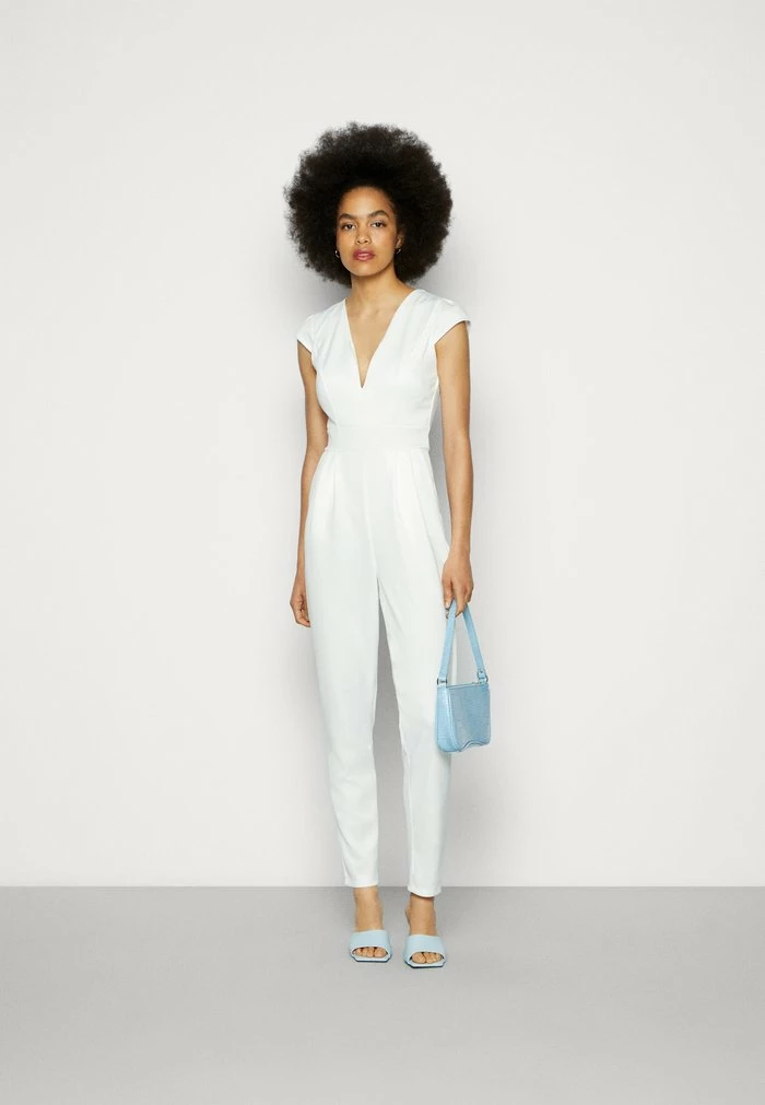 SHORT SLEEVE V NECK - Jumpsuit - white WAL G. SHORT SLEEVE V NECK - Jumpsuit - White -WAL G. Sales Store 7b35a29c1e6a4db6b327093b2c187445