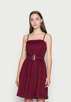 WAL G. SALEEMA BUCKLE SKATER DRESS - Cocktail Dress / Party Dress - Wine