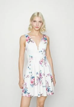 WAL G. WGXZL WEDDING - ELOISE V NECK SKATER DRESS - Jersey Dress - White