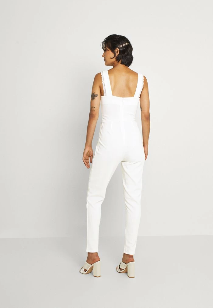 NIKKI V NECK - Jumpsuit - white WAL G. NIKKI V NECK - Jumpsuit - White -WAL G. Sales Store afe524298d3340688cb18536135f8046