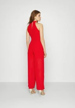 WAL G. FIONA CUT OUT NECK - Jumpsuit - Red 2 WAL G. FIONA CUT OUT NECK - Jumpsuit - Red -WAL G. Sales Store bb2e77f7425744b8a204690a9f67c6d9
