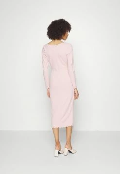 WAL G. WGXZL WEDDING - ALEXANDA SCALLOP V NECK MIDI DRESS - Shift Dress - Blush Pink -WAL G. Sales Store d9a388280f5148c983776cd629de5ff3