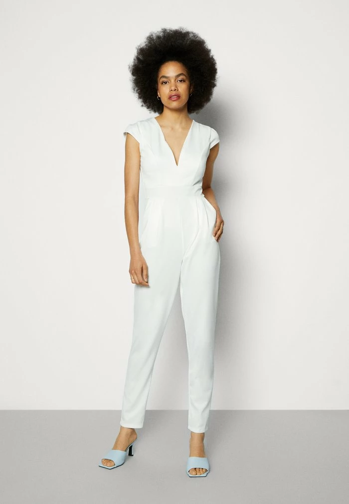 SHORT SLEEVE V NECK - Jumpsuit - white WAL G. SHORT SLEEVE V NECK - Jumpsuit - White -WAL G. Sales Store de9cac37c6cc496c91b2aa19794e55da