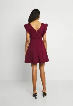 WAL G. BERTIE PLUNGE NECK SKATER DRESS - Cocktail Dress / Party Dress - Red 2 WAL G. BERTIE PLUNGE NECK SKATER DRESS - Cocktail Dress / Party Dress - Red -WAL G. Sales Store f3f1adcea38b4406a8af39f4bc9e3552