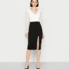 WAL G. BLAKE LONG SLEEVE MIDI DRESS - Shift Dress - Black/white